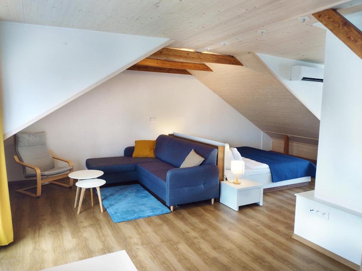Apartmán Kollarovi Ceske Budejovice Exterior foto
